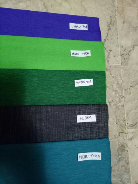 

Kertas krep. kertas kerajinan 60x110cm