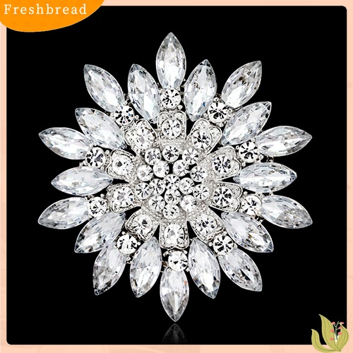 [ TERLARIS]Women Fashion Flower Brooch Crystal Rhinestone Jewelry for Wedding Party Gift