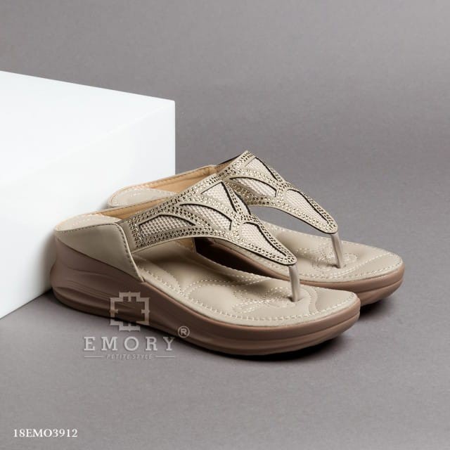 Emory Varynne Sandal Wedges Wanita Import Original Brand - Khaki, 36