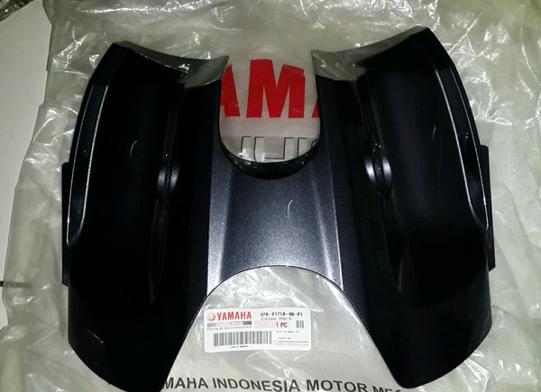 sayap tangki tengah vixion new NVA  abu2 ORI YAMAHA P1