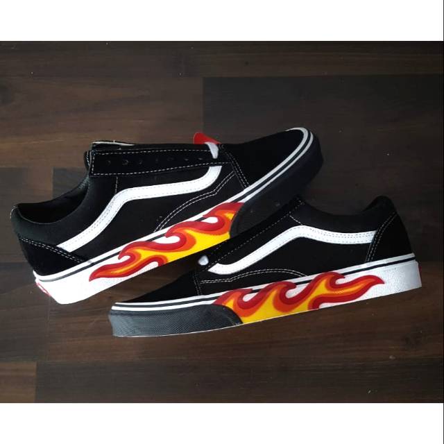 Vans Oldskool Flame Cut Out