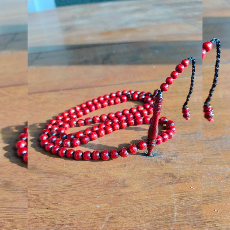 Tasbih akar bahar merah