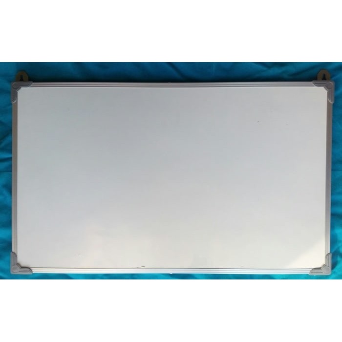 

PAPAN WHITE BOARD PUTIH+HITAM UK.30x50