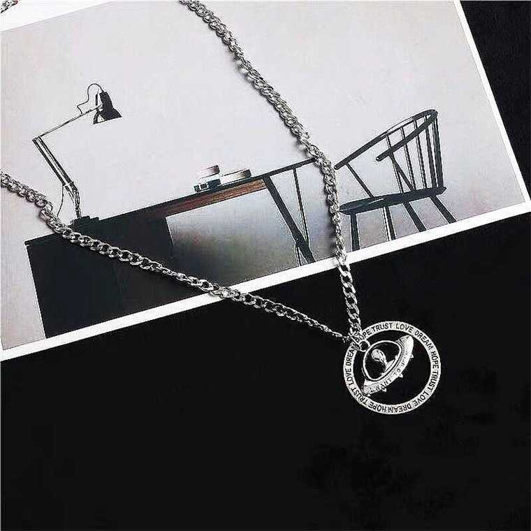 19101Trendy Alien Gossip Pendant Wild Necklace