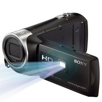 Han Sony HDR-PJ410