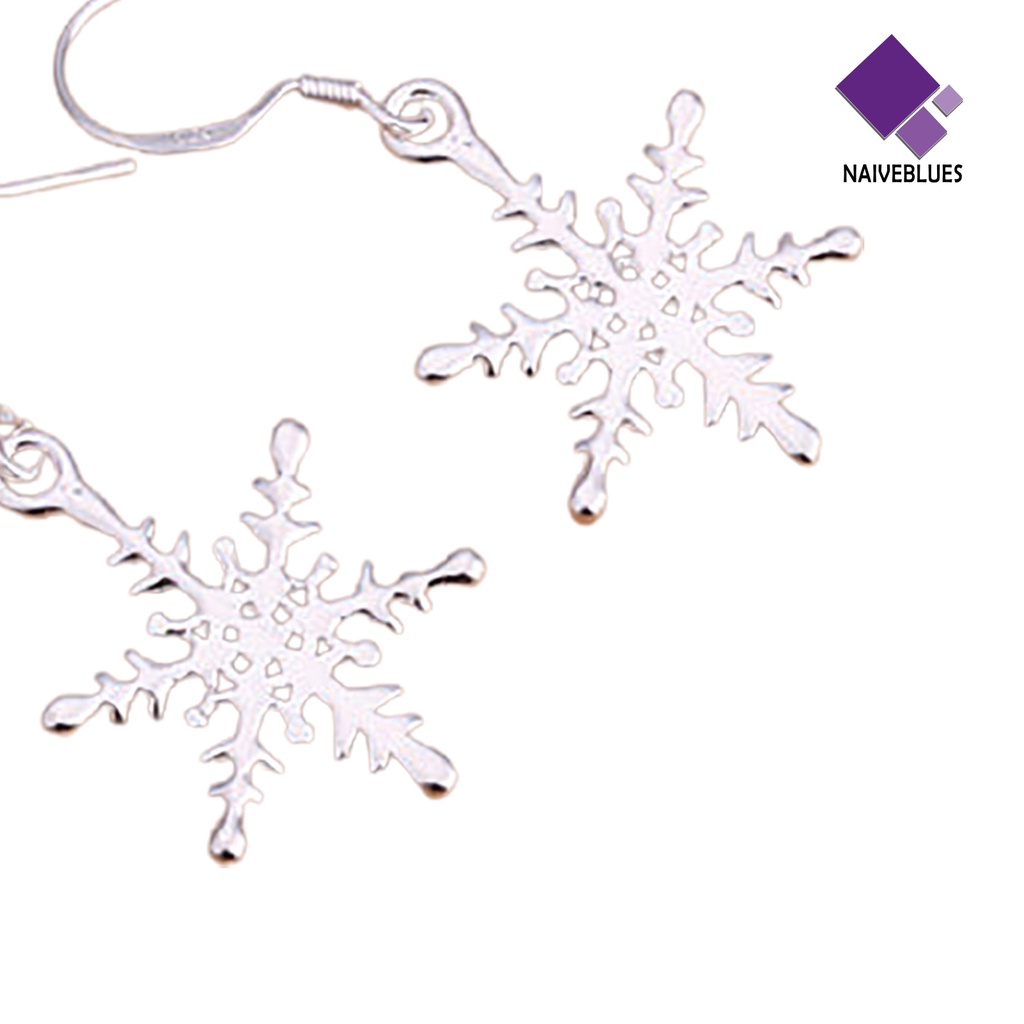 1 Pasang Anting Kait Desain Snowflake Bahan 925 Silver Plated Untuk Wanita