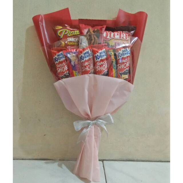 

Buket Snack Murah/Buket Wisuda/Hadiah Wisuda/Kado Wisuda