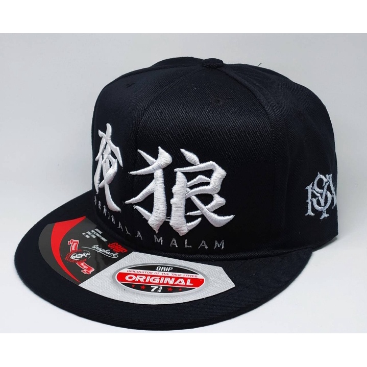 Topi Snapback Premium Serigala Malam Logo Tulisan Jepang Unisex