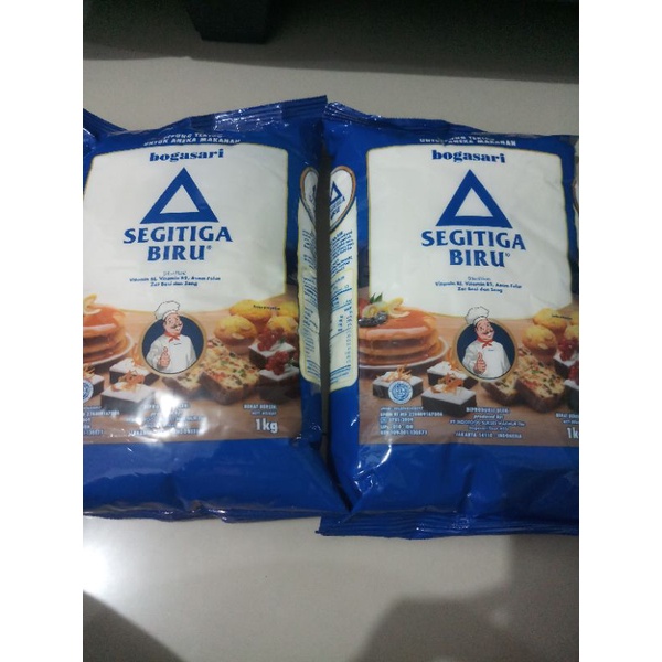 

Tepung terigu SEGITIGA BIRU 1kg