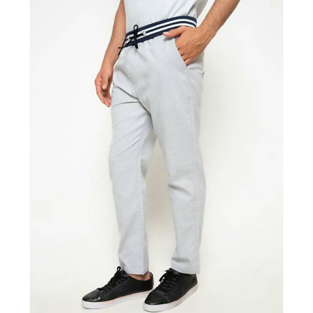 Altic Celana Panjang Aksen Tekstur Abu