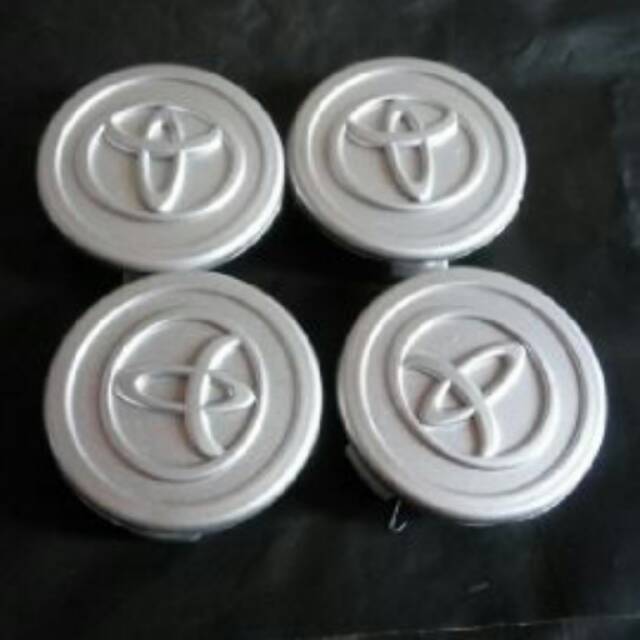 DOP VELG MOBIL TOYOTA AVANZA NEW / OLD