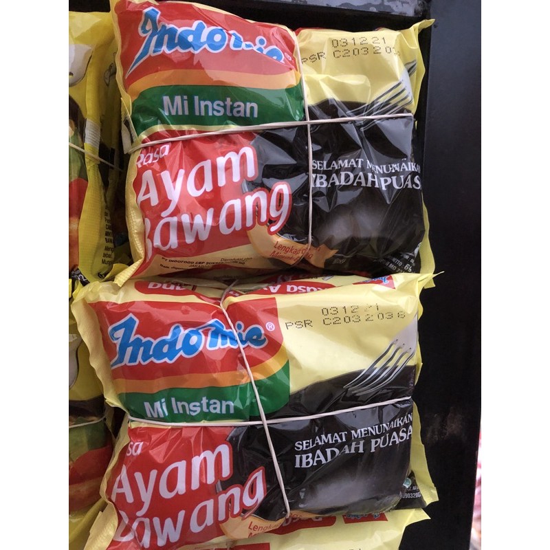 

INDOMIE AYAM BAWANG ISI 5 PCS
