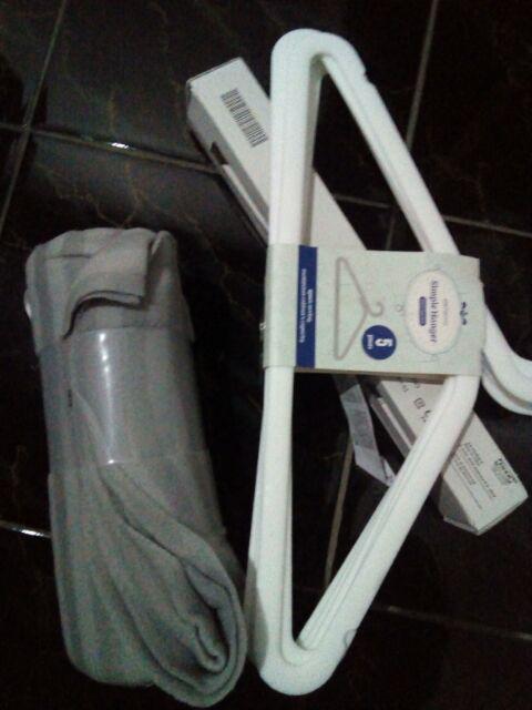 Informa Simple Hanger Set Of 5/gantungan Baju/kapstok Isi 5 Pcs