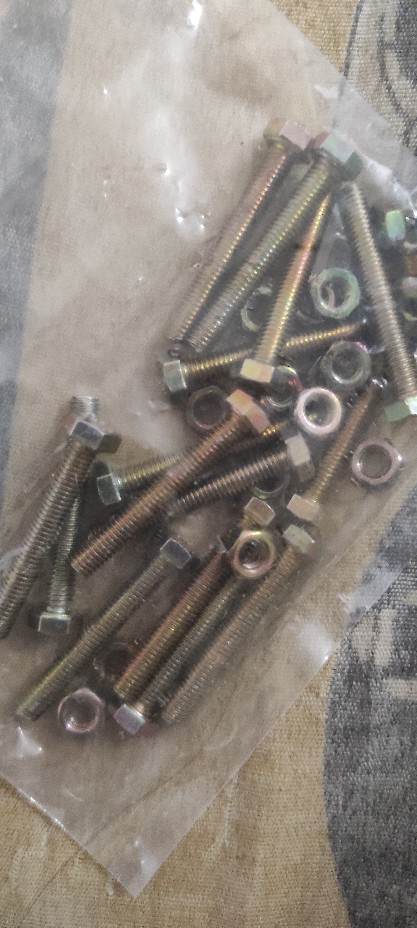 Baut Mur Kuning M5 X 35(3,5cm) Kunci 8 Per Pcs