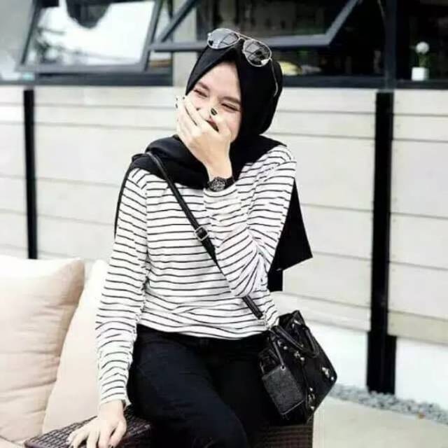 Blouse manset kaos motif salur