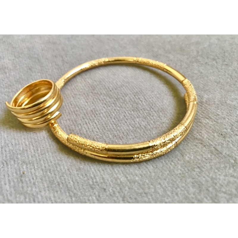 cincin dan gelang lilit pasir satu set lapis emas 20-30 gram.