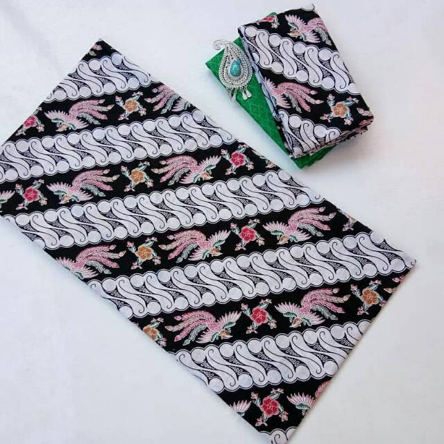 Kain Batik halus Motif Seno Putih dan embos