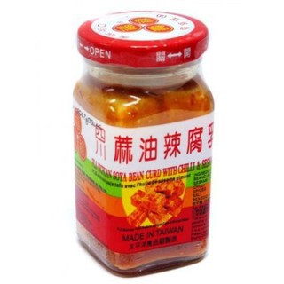 

THREE COIN TAU JU SOYA BEAN CURD WITH CHILLI AND SESAME OIL 130GR