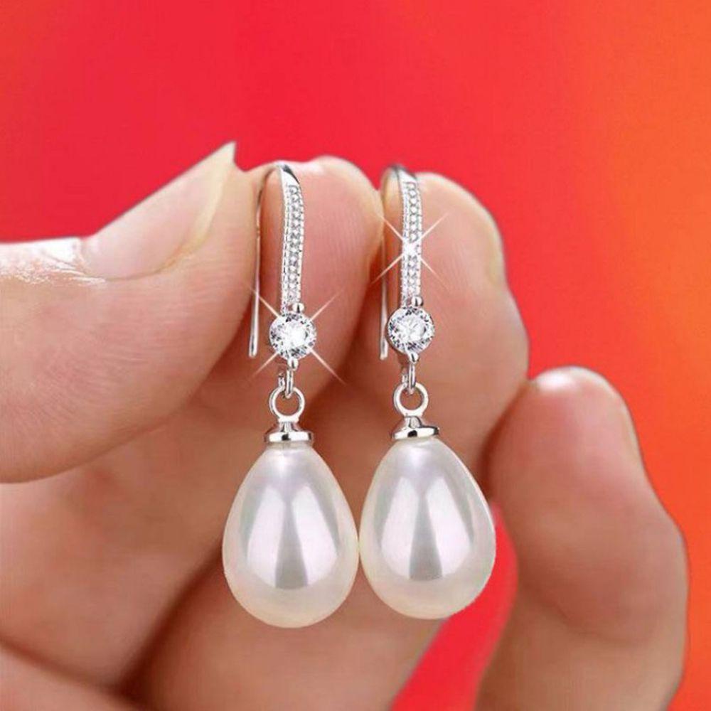 Preva 1pasang Anting Mutiara Desain Fashion Tahan Lama Bahan Alloy Air Mutiara Imitasi