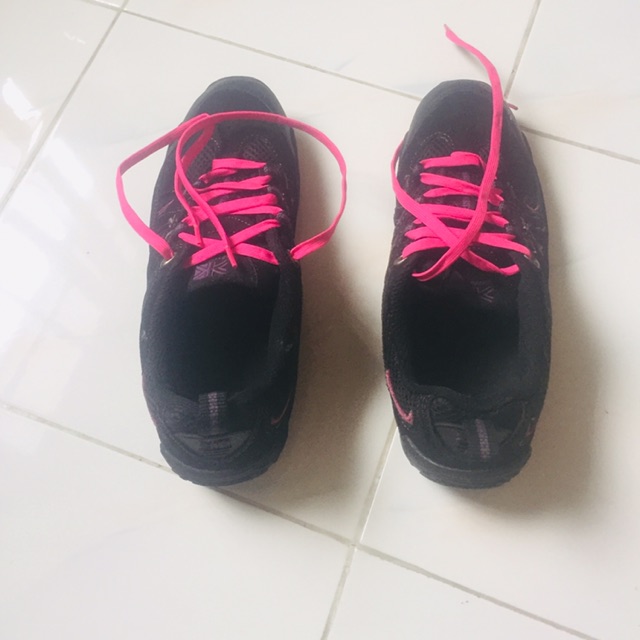 Sepatu Gunung KARRIMOR BLACK PURPLE PRELOVED