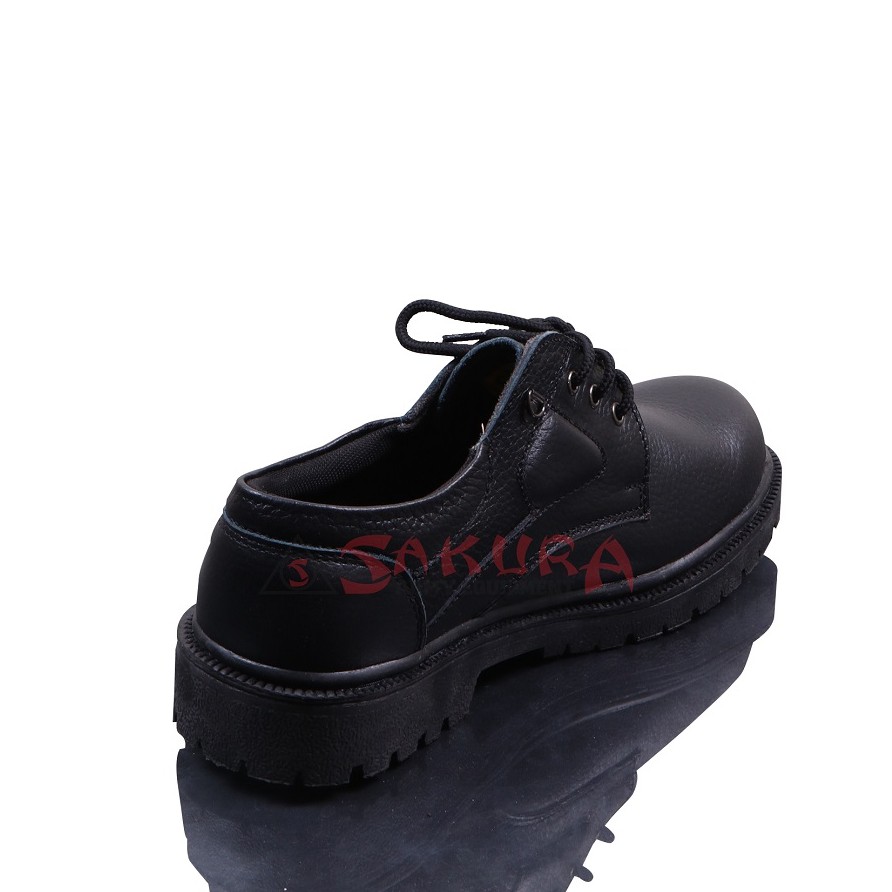 Sepatu Safety Ujung Besi World Cruiser 1837 Hitam