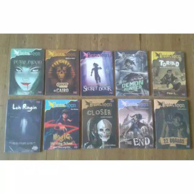 PAKET 10 BUKU FANTASTEEN