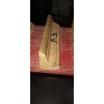 list plafon,list kayu /btg -+4mtr