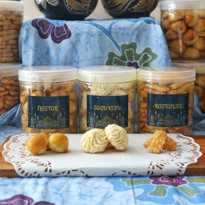 

Kue Kering (Lebaran Hampers) - 1 Set Cikaastore1