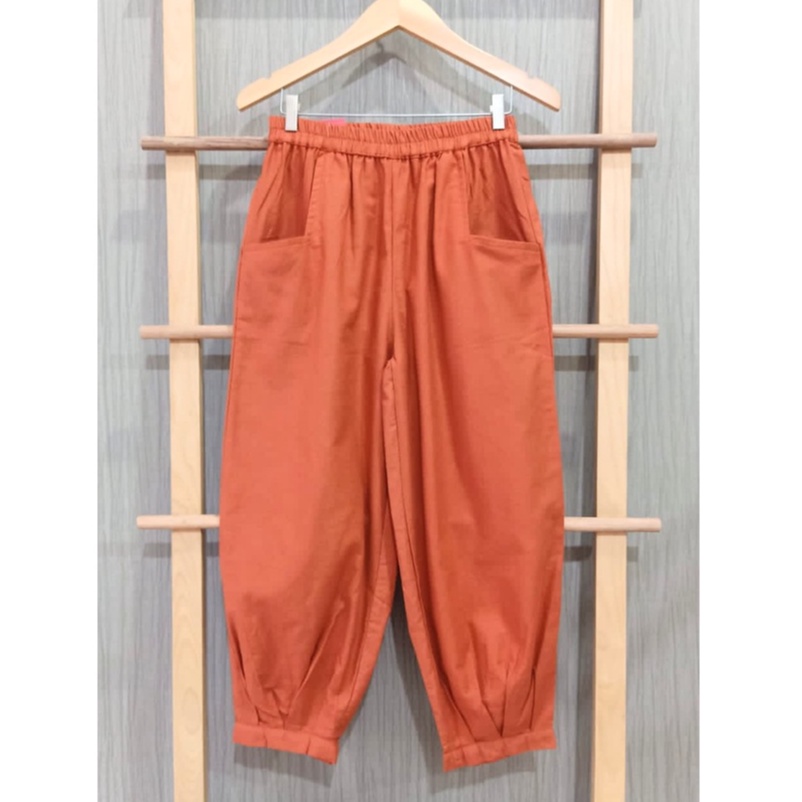 CoD- Hinata Pants- Celana Santai 7/9- Celana Kulot Wanita- Celana Baggy Rami Premium- Celana Panjang-Coral Bata