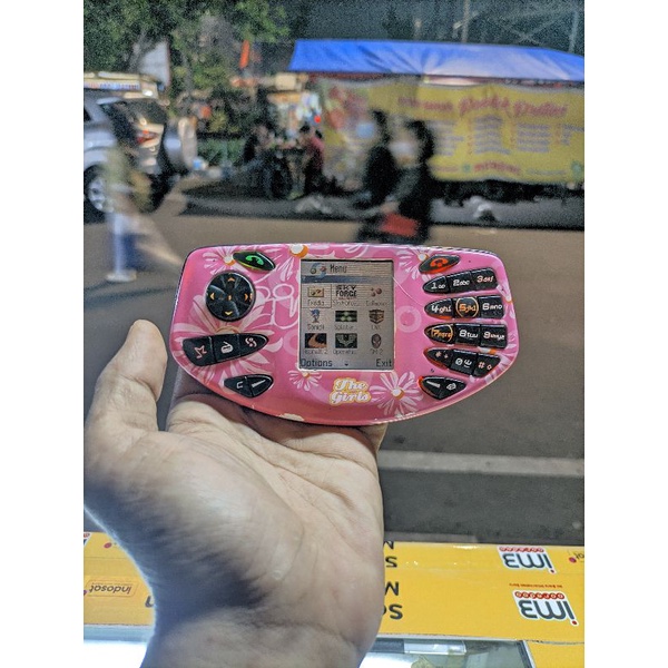 Nokia N gage Classic bahan