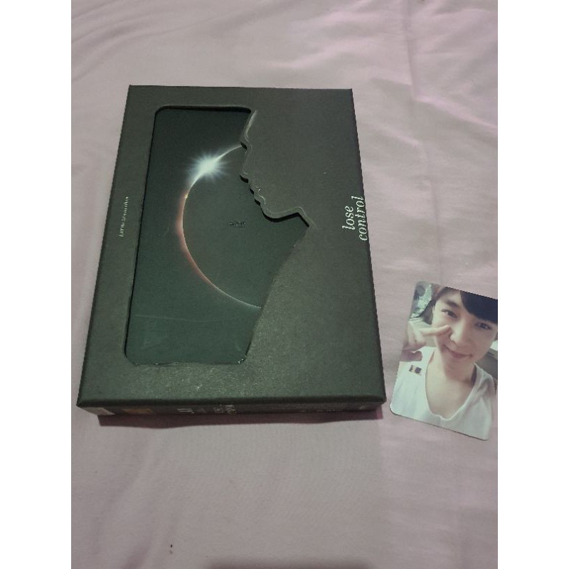 LOSE CONTROL ALBUM LAY EXO