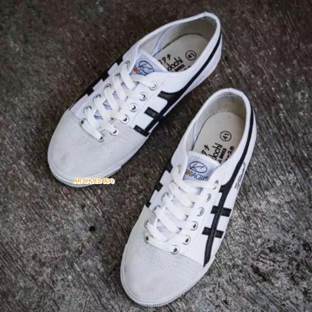 SEPATU KODACHI 8172 PUTIH HITAM /KODACHI 8172 PUTIH /SEPATU OLAHRAGA KODACHI /SEPATU KODACHI PUTIH