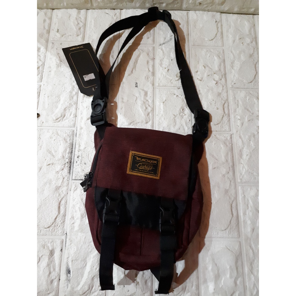 TAS SELEMPANG TRACKER ORIGINAL