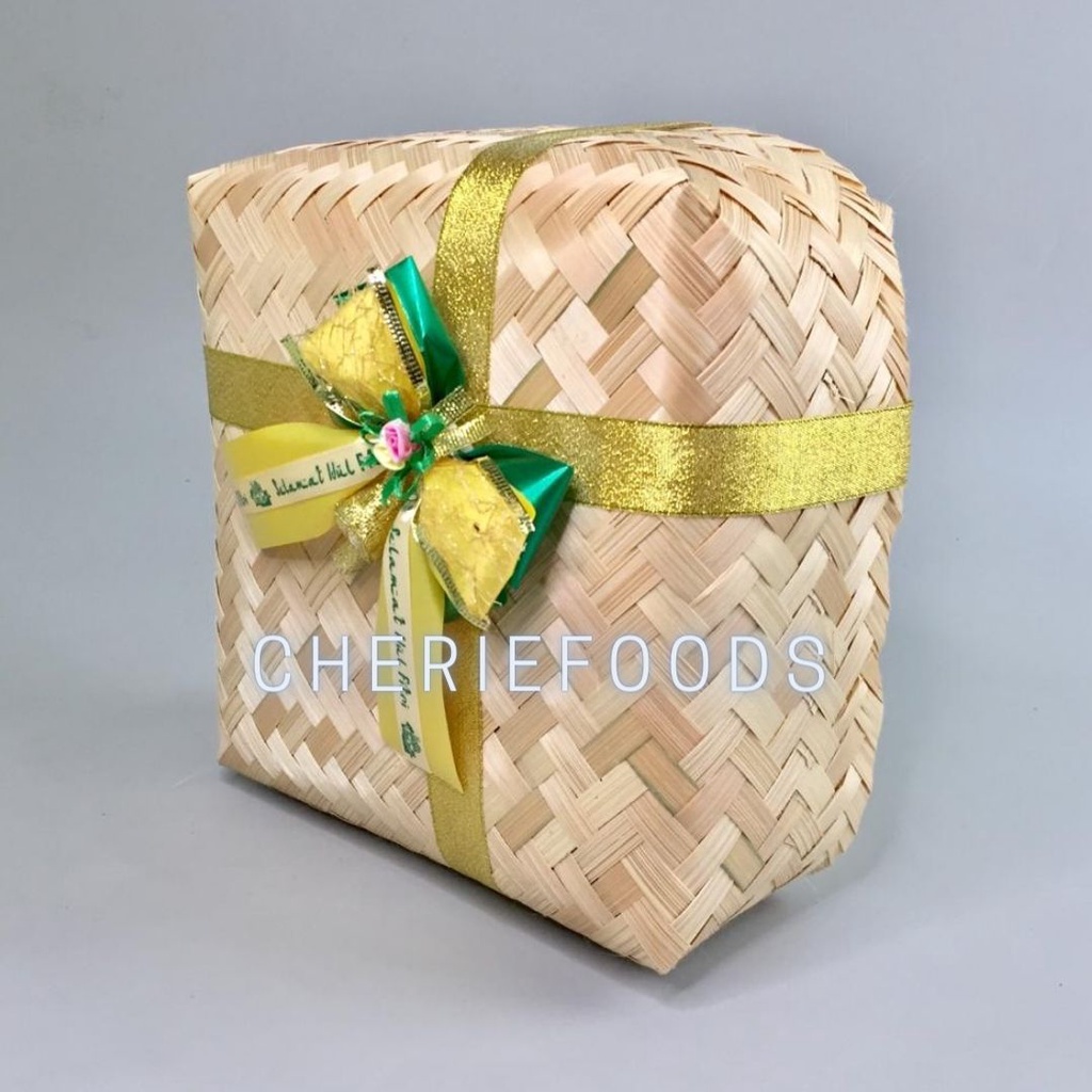 

Besek Hias 20x20 cm / Besek Bambu Pita Hias Lebaran
