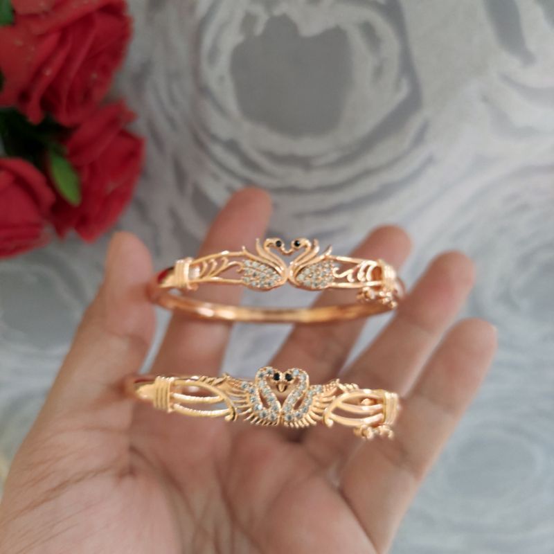 gelang angsa titanium