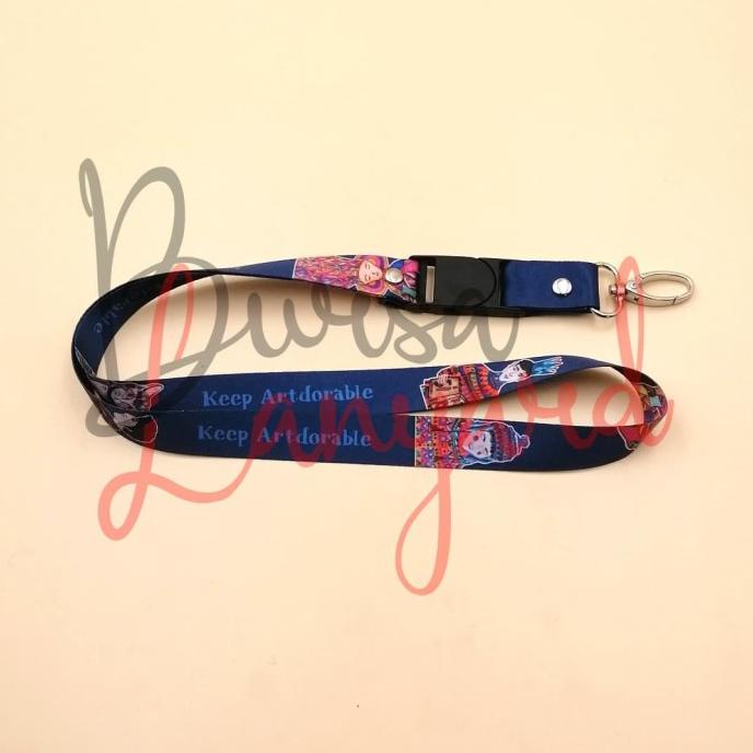 

BAYAR COD LANYARD CUSTOM DIGITAL PRINT 2 Sisi | Tali/Gantungan / ID CARD Satuan BERKUALITAS Kode 150