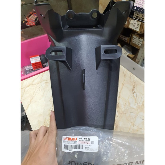 SPAKBOR BLK BELAKANG XEON XEON RC GT 125 ASLI ORI YAMAHA 44D-F1611-00