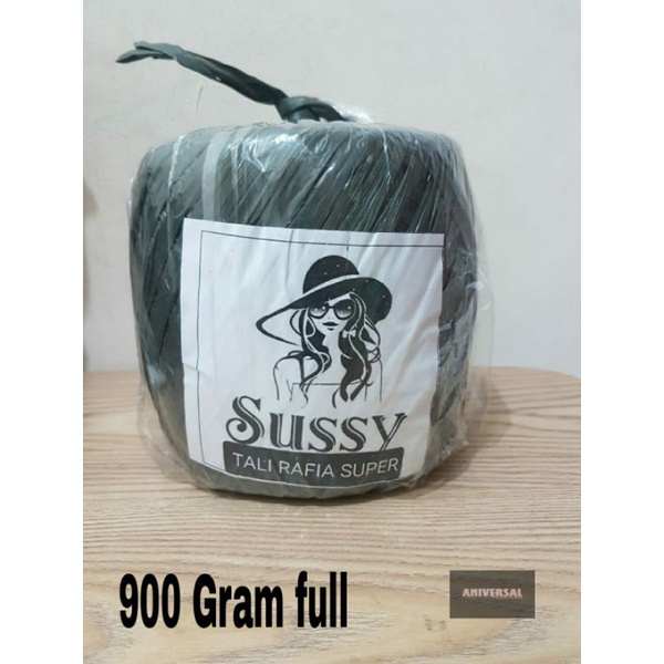 

TALI RAPIA PLASTIK SUSSY HITAM 1Rol 900 Gram
