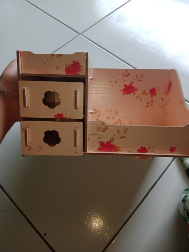 Rak Kosmetik Make Up Organizer Kotak / Wadah Tempat Meja Rias Makeup Serbaguna Multifungsi