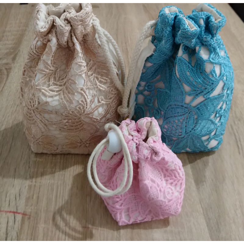POUCH SERUT BROKAT/ TAS SERUT LACE/ LACE BAG