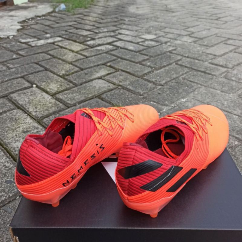Sepatu Bola Adidas Nemeziz 19.1 Orange Black