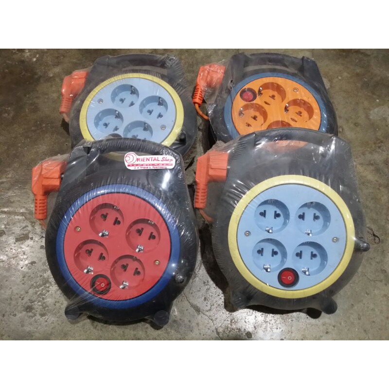 Stopkontak Soket Sockets Sambungan Cok Colokan Terminal Kabel Gulung Roll 4 Lubang Sakelar