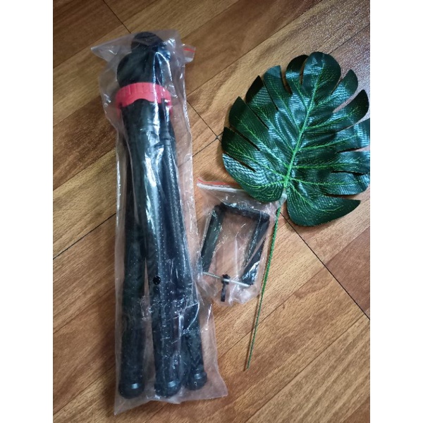 Mini tripod Gorilla Octopus stand gurita HP kamera handphone habiskan stok bekas preloved bekas thri
