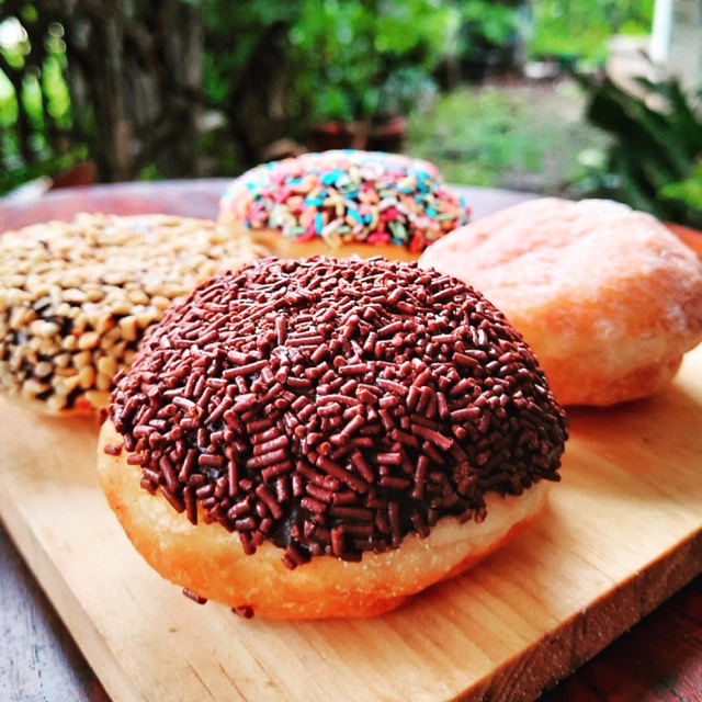 

DONAT DONUT HOMEMADE ISI 10