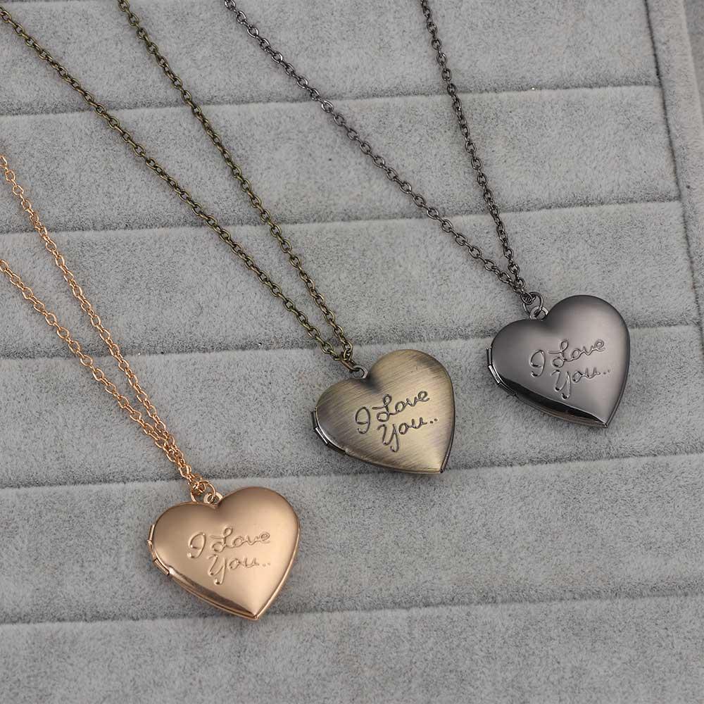 Kalung Rantai Dengan Liontin Hati Motif Tulisan Best Friend Untuk Priawanita