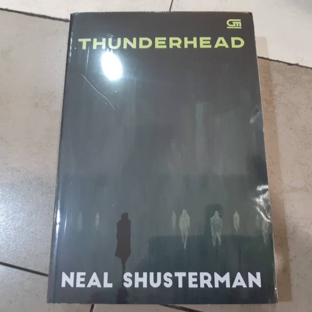 Novel Thunderhead (Arc of a Scythe #2) - Neal Shusterman
