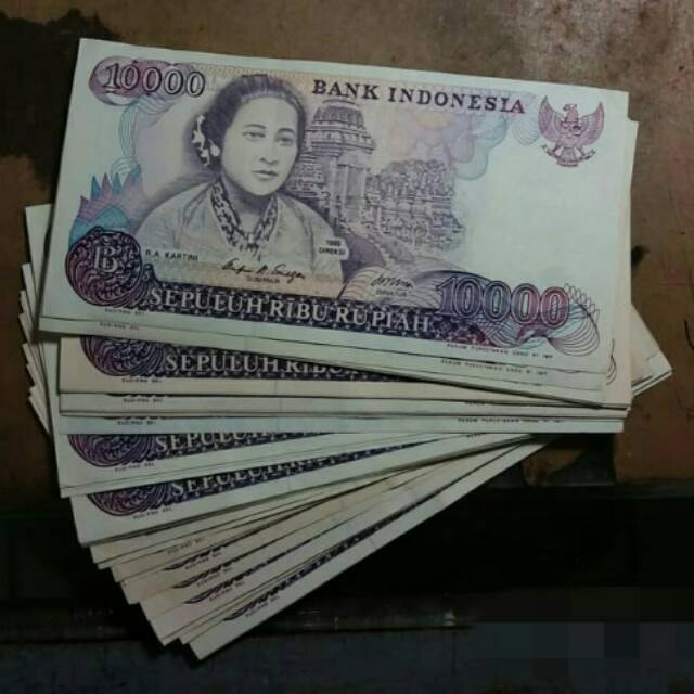 Uang kuno 10000 Kartini XF