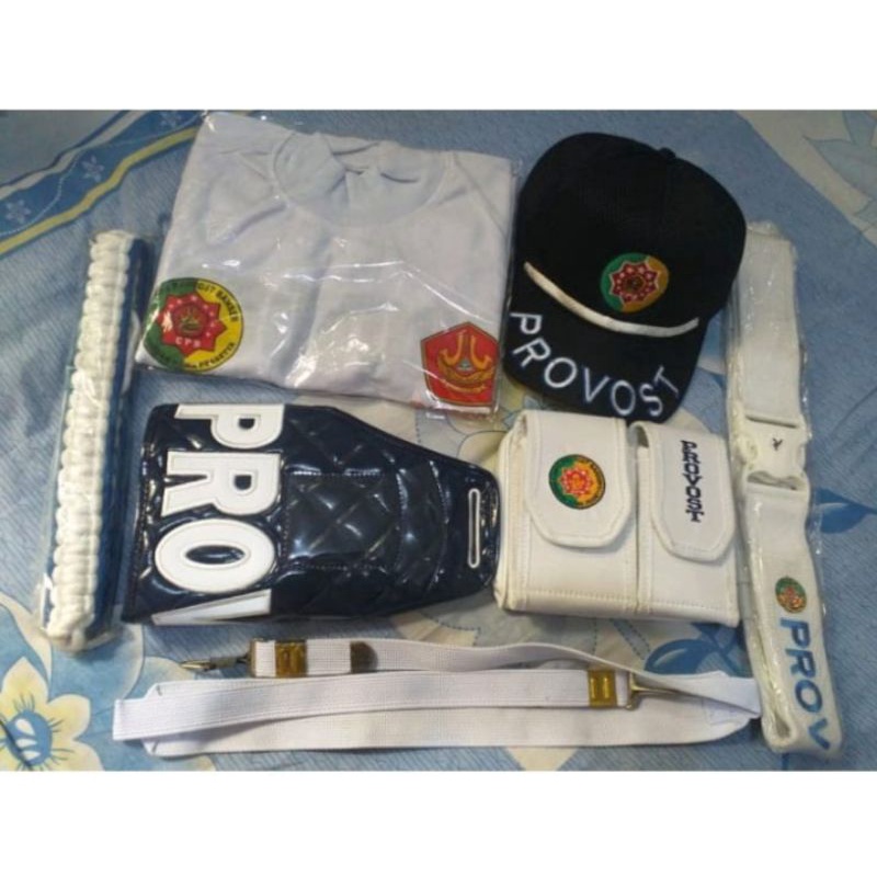 PROVOST  BANSER Fullset + bed Banser