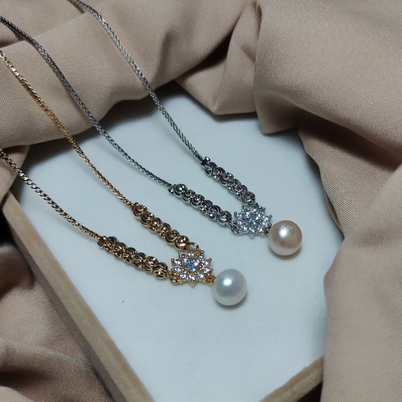 kalung lapis emas mutiara air tawar asli lombok bersertifikat Kalung pesta Kalung liontin mutiara Pe