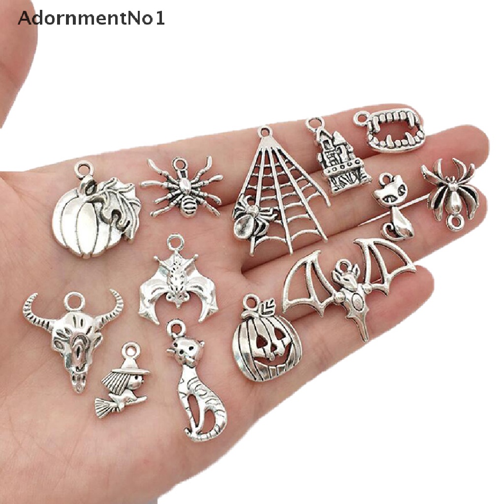 (AdornmentNo1) 100pcs / Set Liontin Silver Tibet Motif Tengkorak / Laba-Laba Untuk Perhiasan DIY Charms